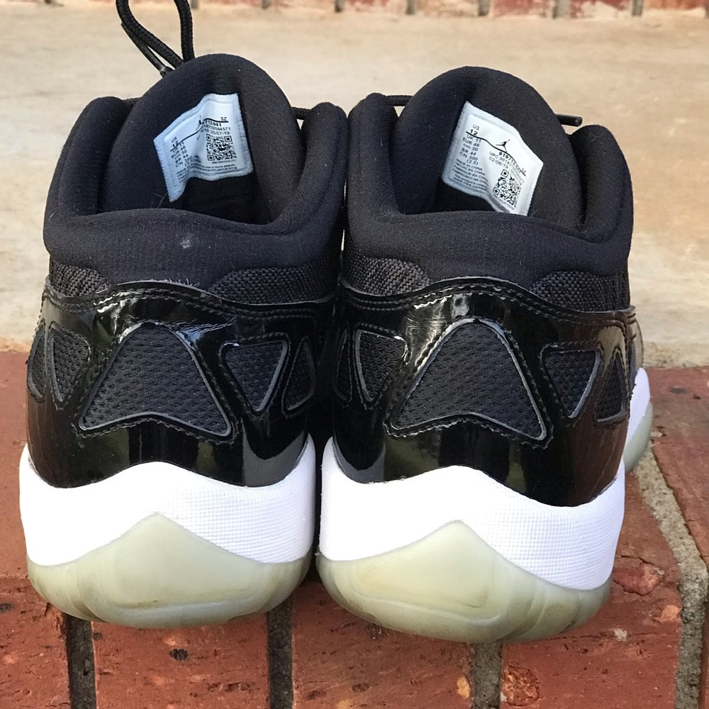 Air Jordan Retro 11 Low IE ‘Space Jam’ Size 12 - Picture 4 of 9